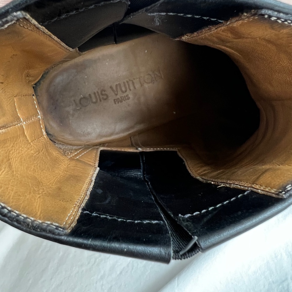 Louis Vuitton Boots - Picture 9 of 9